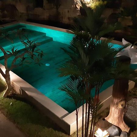 Apartamento Devata Giri Uluwatu Exterior foto